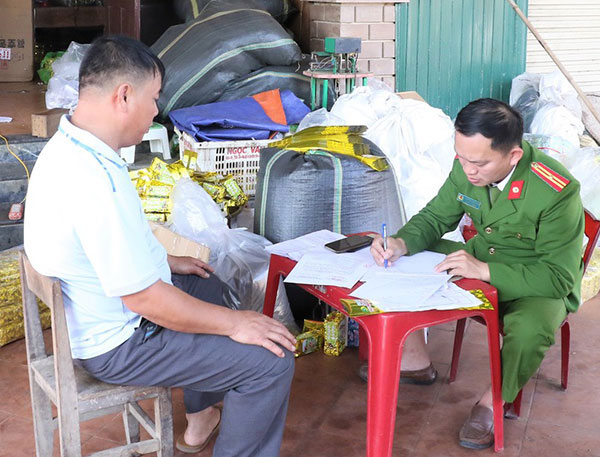 Cách phân biết chè Tân Cương Thái Nguyên Thật giả
